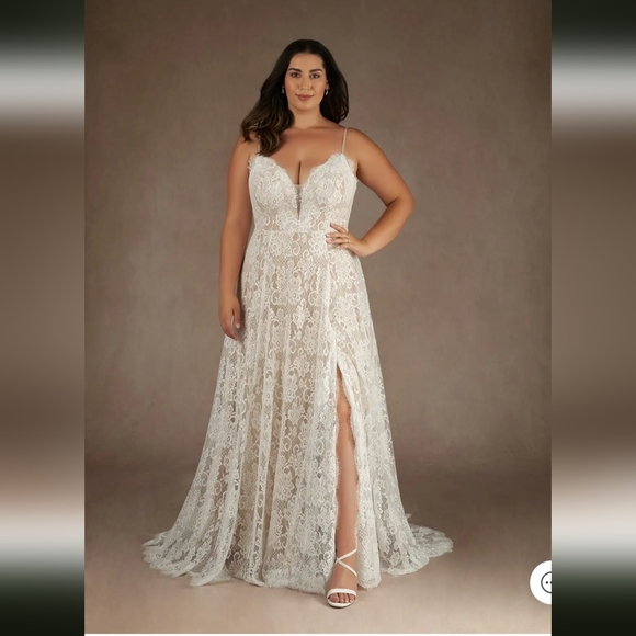 Size 30 Azazie James Wedding Dress (Diamond White over Nude) NWT - Picture 1 of 6